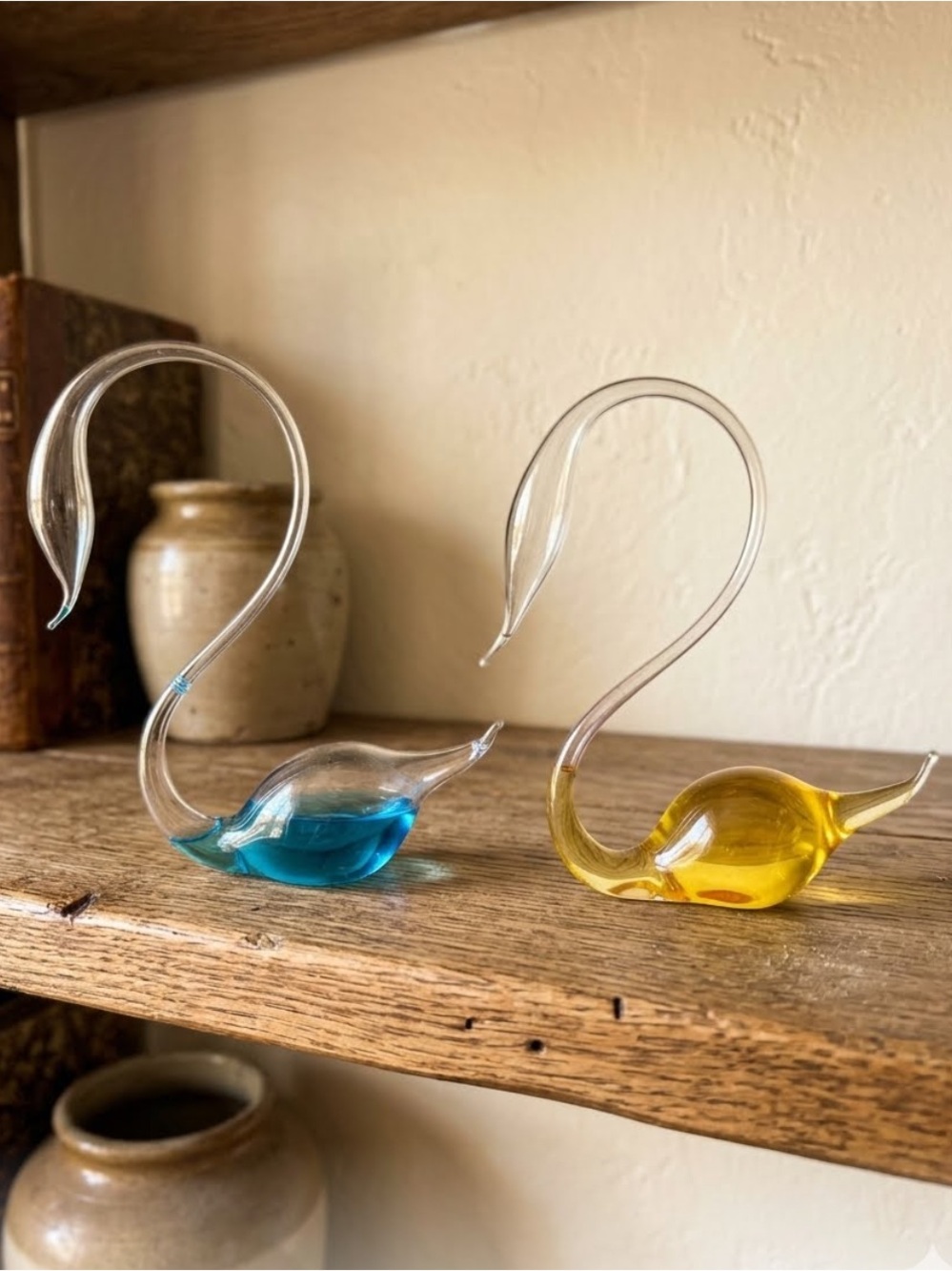 Vintage Handblown Glass Swan Figurines
Vintage decor